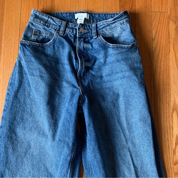 H&M Blue Denim Straight Loose Jeans US 6 - Picture 2 of 5